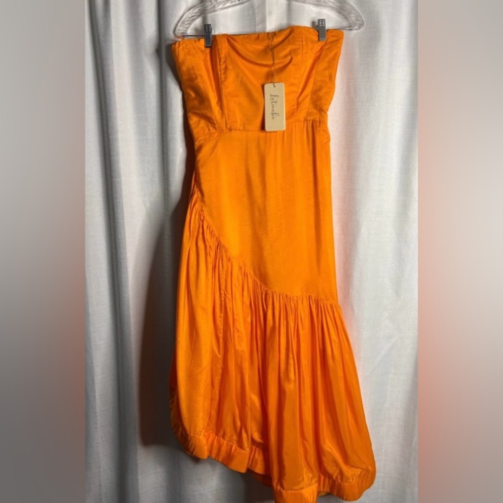 Anthropologie “Let Me Be” Strapless Asymmetrical Dress size Medium - Picture 4 of 16